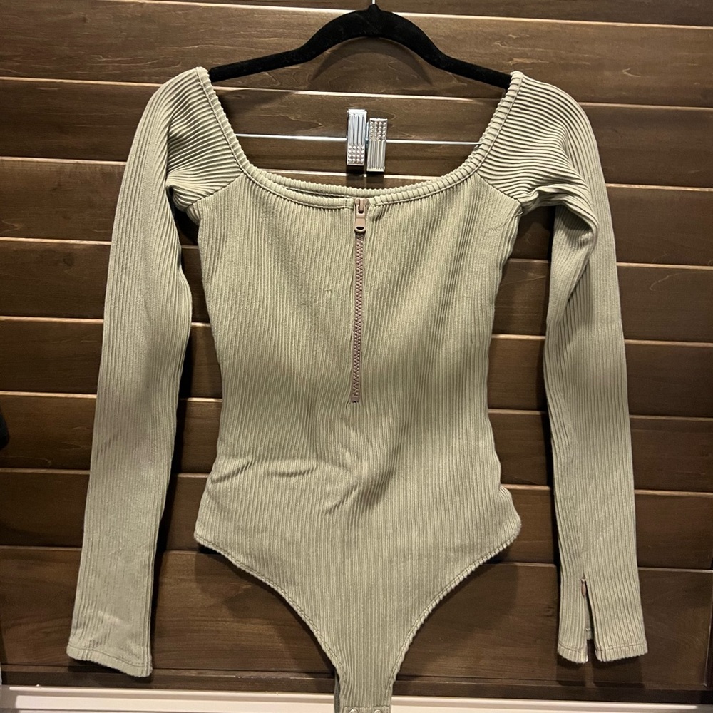 Good American Half Zip Bodysuit